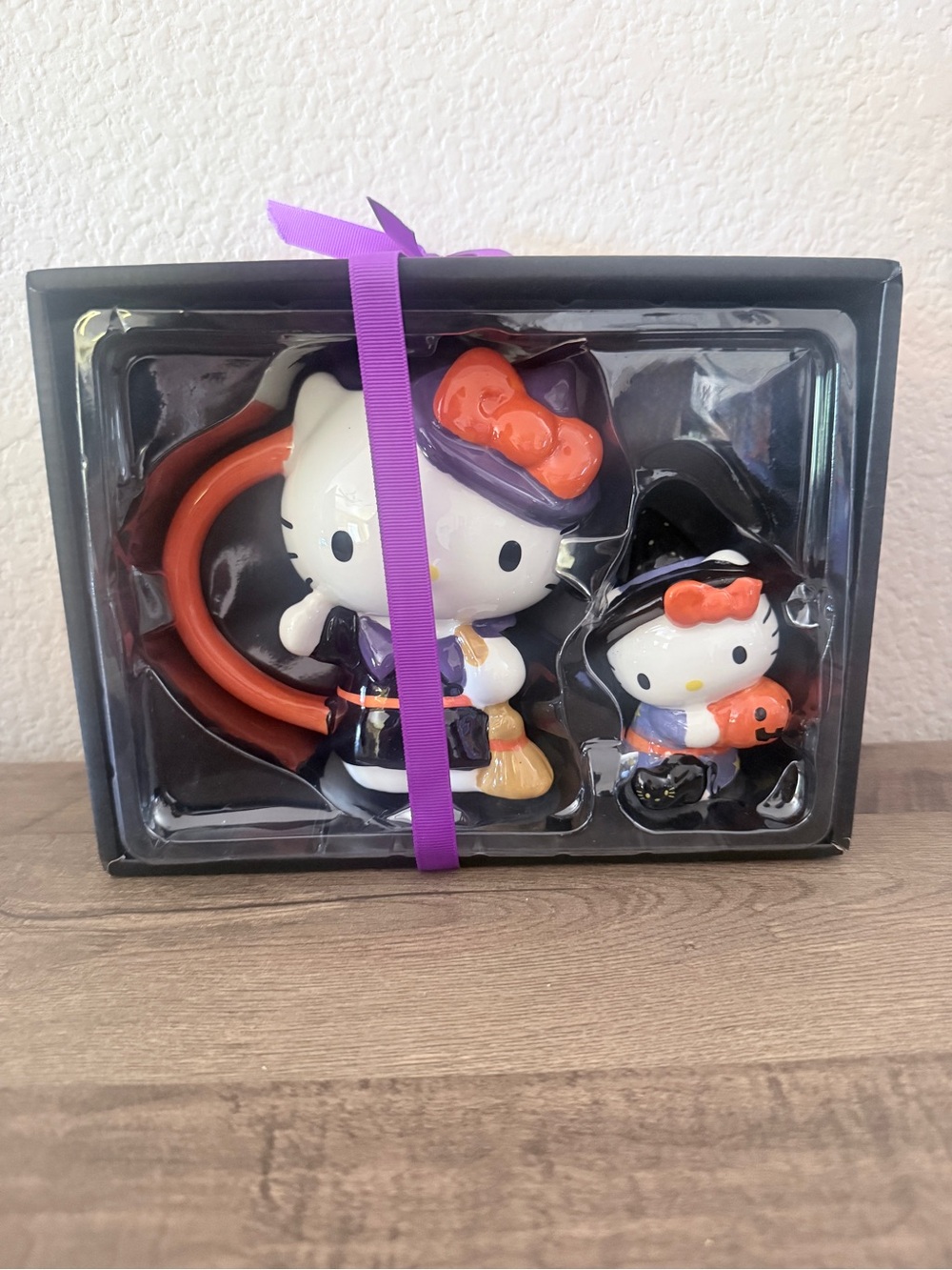 Hello Kitty Halloween Mug and Figurine Set - Purple, Orange